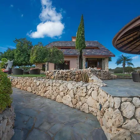 Foothills, Exquisite 5bdr With Pool And Stunning Views Villa Ayia Napa