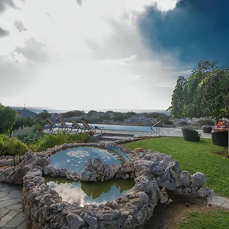 Villa Foothills, Exquisite 5bdr With Pool And Stunning Views *