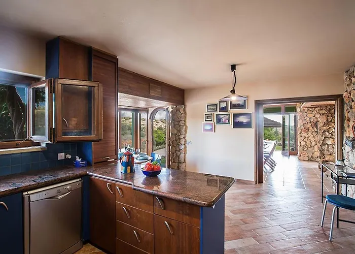 Foothills, Exquisite 5bdr With Pool Ayia Napa