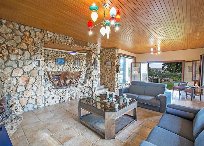 Vila Foothills, Exquisite 5bdr With Pool Ayia Napa