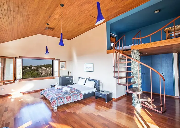 Foothills, Exquisite 5bdr With Pool * Ayia Napa